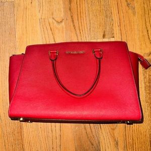 Michael kors red red purse